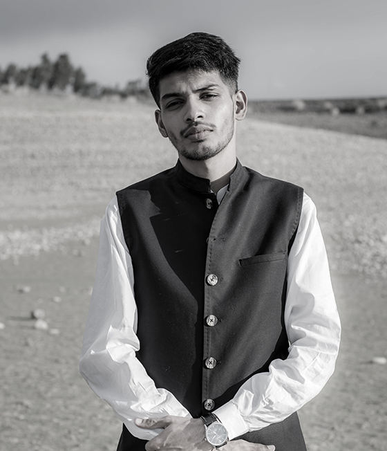 Saim Hussain Saim Hussain